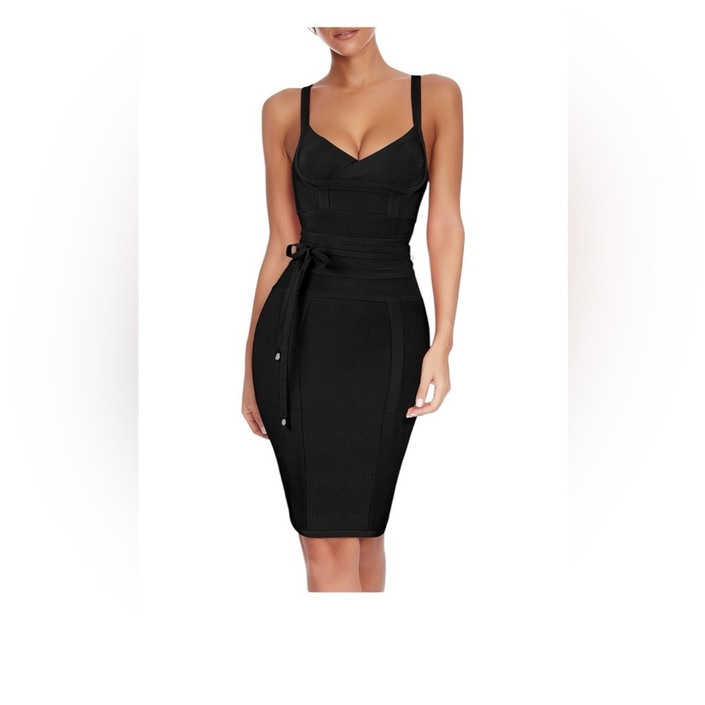 Black Sweetheart Neckline Sleeveless Midi Dress